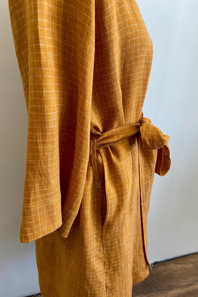 Whitlow robe pattern
